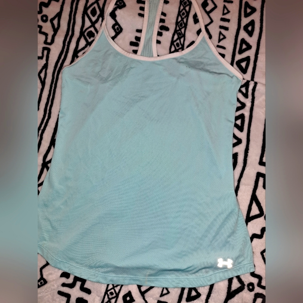 Like new Under Armour teal workout top WM XS